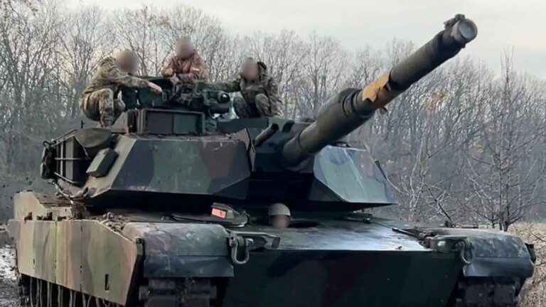 ЗМІ: Україна не використовує американські танки Abrams через слабку броню