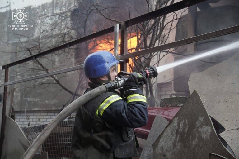 Атакували з п’ятьох областей РФ: Залужний розповів, скільки ЗСУ знищили російських ракет (фото)