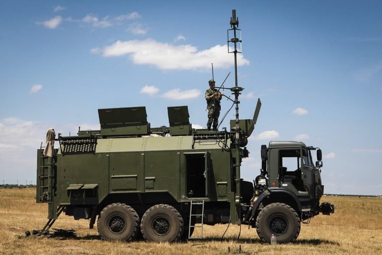 FT: Російські засоби РЕБ навчилися збивати з курсу ракети HIMARS та високоточні Excalibur