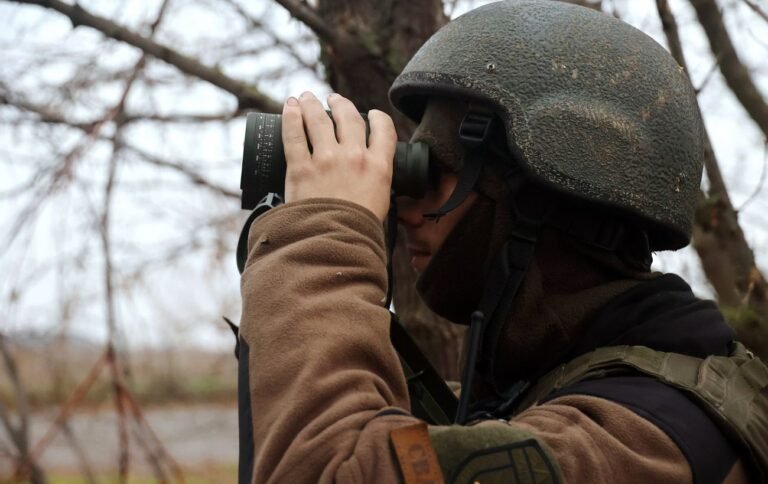 “Листопад колосальний за кількістю втрат ворога”. Волошин розповів про наслідки штурмів РФ